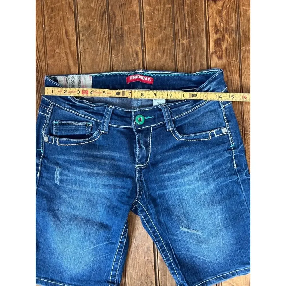 Y2K Denim shorts women’s Embroidered low rise long leg Dark Wash Union Bay